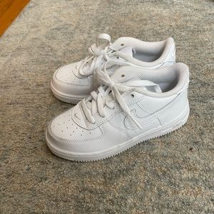 Kids Nike Air Force 1 - size 10